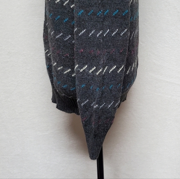 VINTAGE 70s South Channel Gray Wool Geometric Notched Knit Fisherman's Sweater - Picture 6 of 10